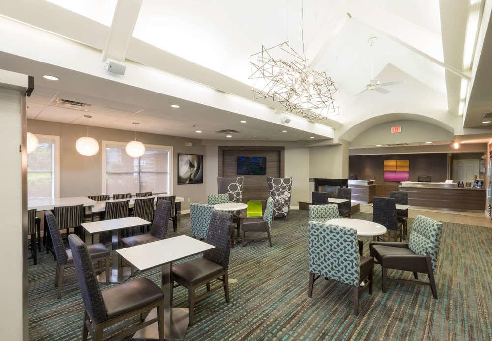 Residence Inn Columbus Worthington Экстерьер фото