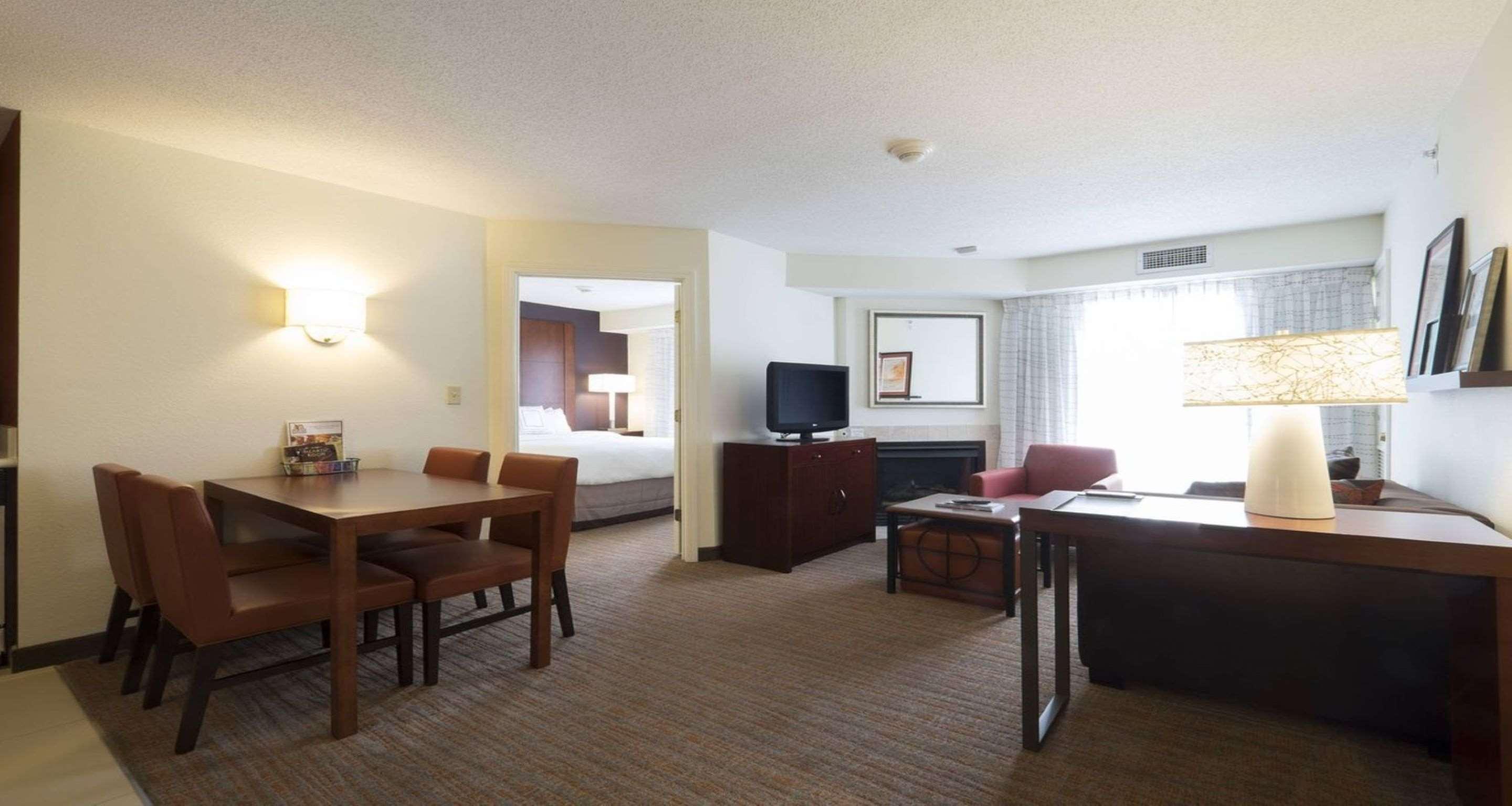 Residence Inn Columbus Worthington Экстерьер фото