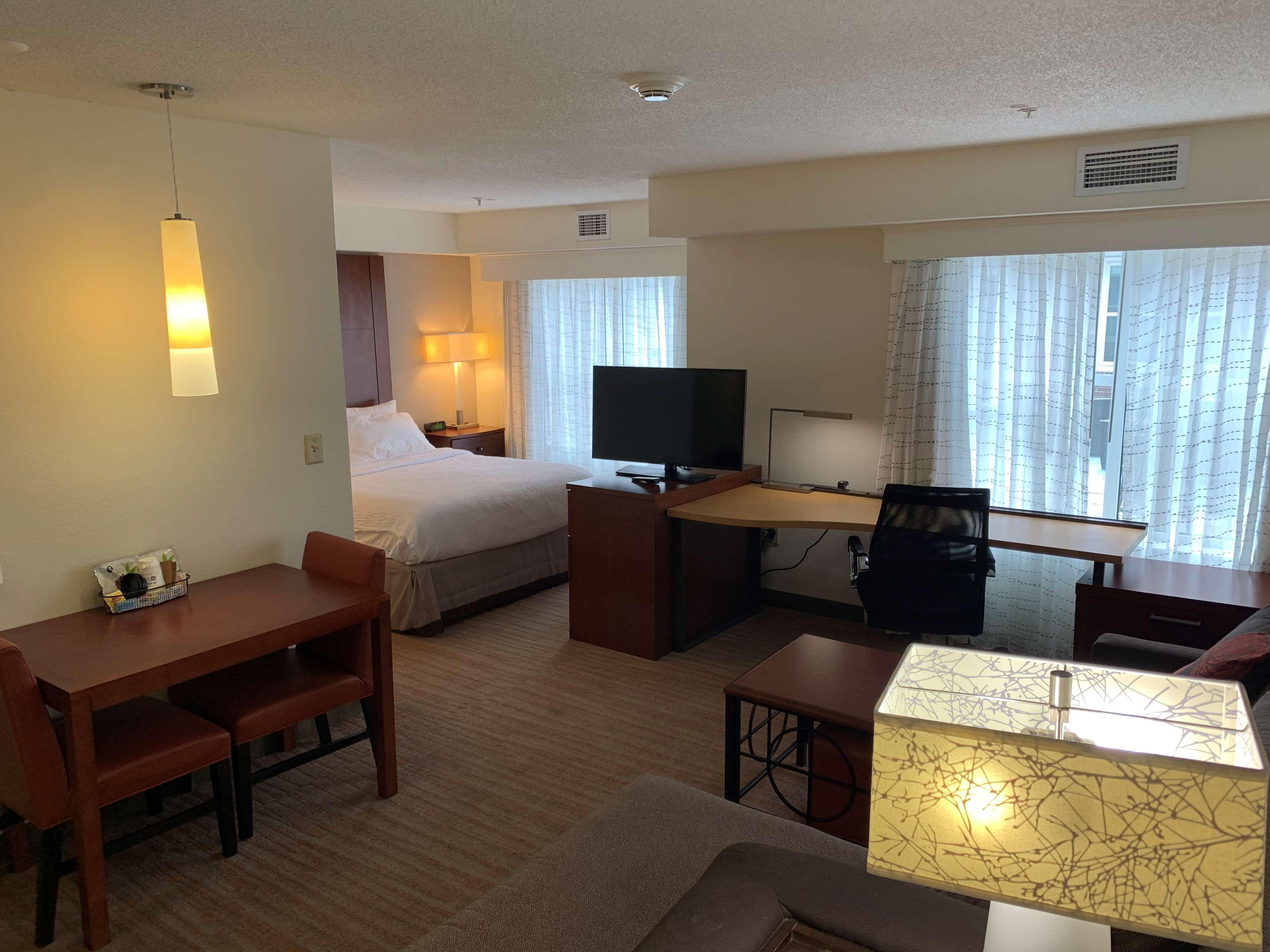 Residence Inn Columbus Worthington Экстерьер фото