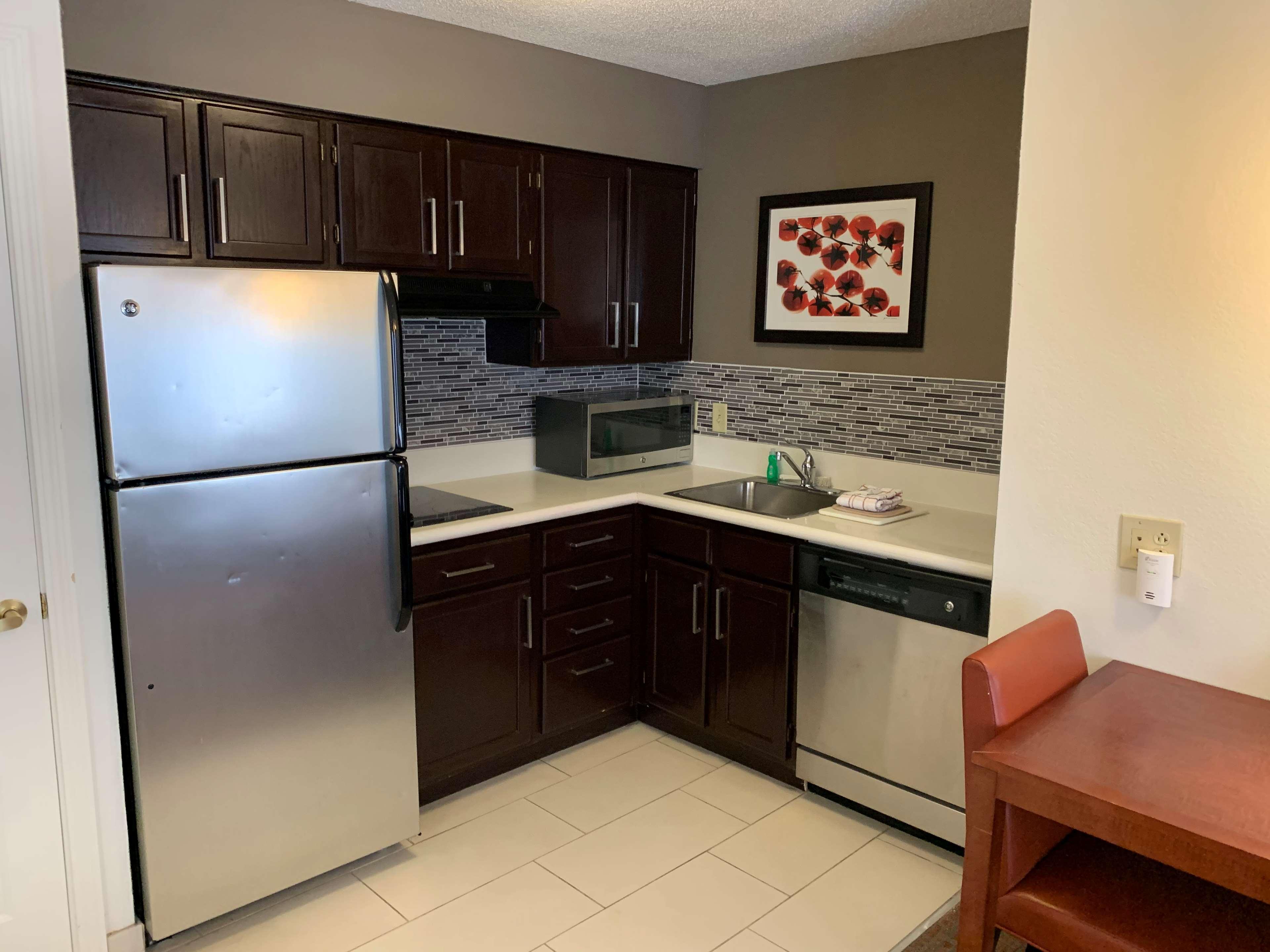 Residence Inn Columbus Worthington Экстерьер фото