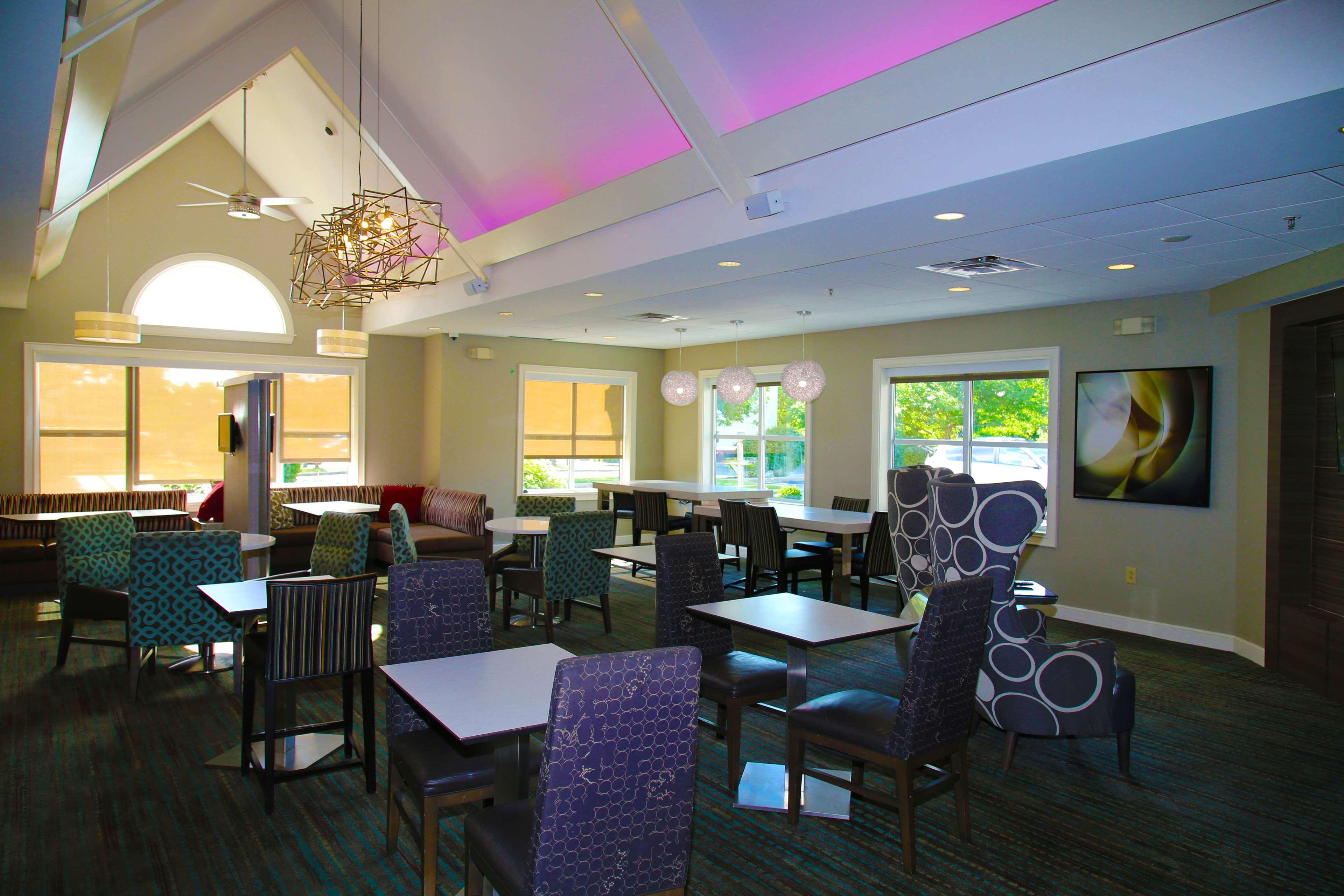 Residence Inn Columbus Worthington Экстерьер фото
