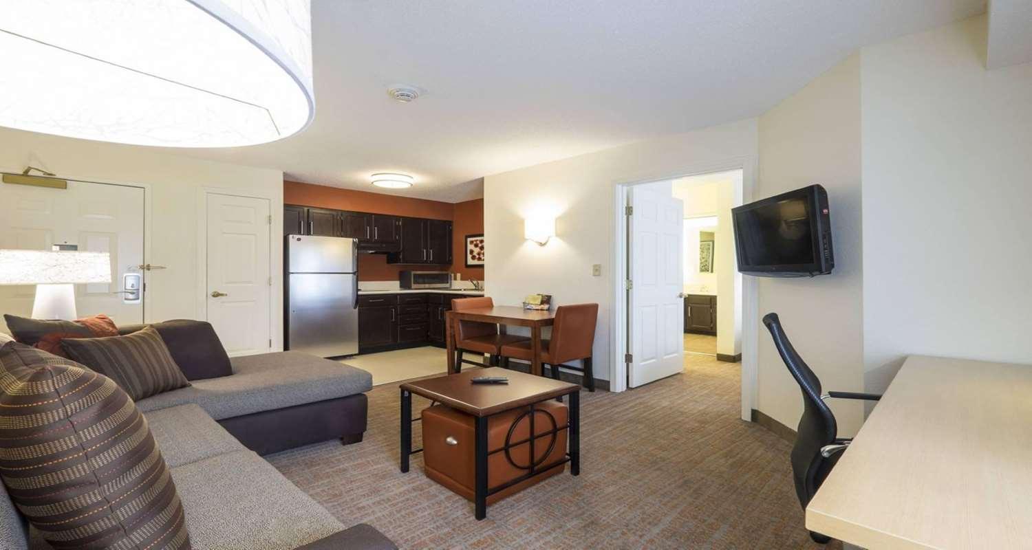 Residence Inn Columbus Worthington Экстерьер фото