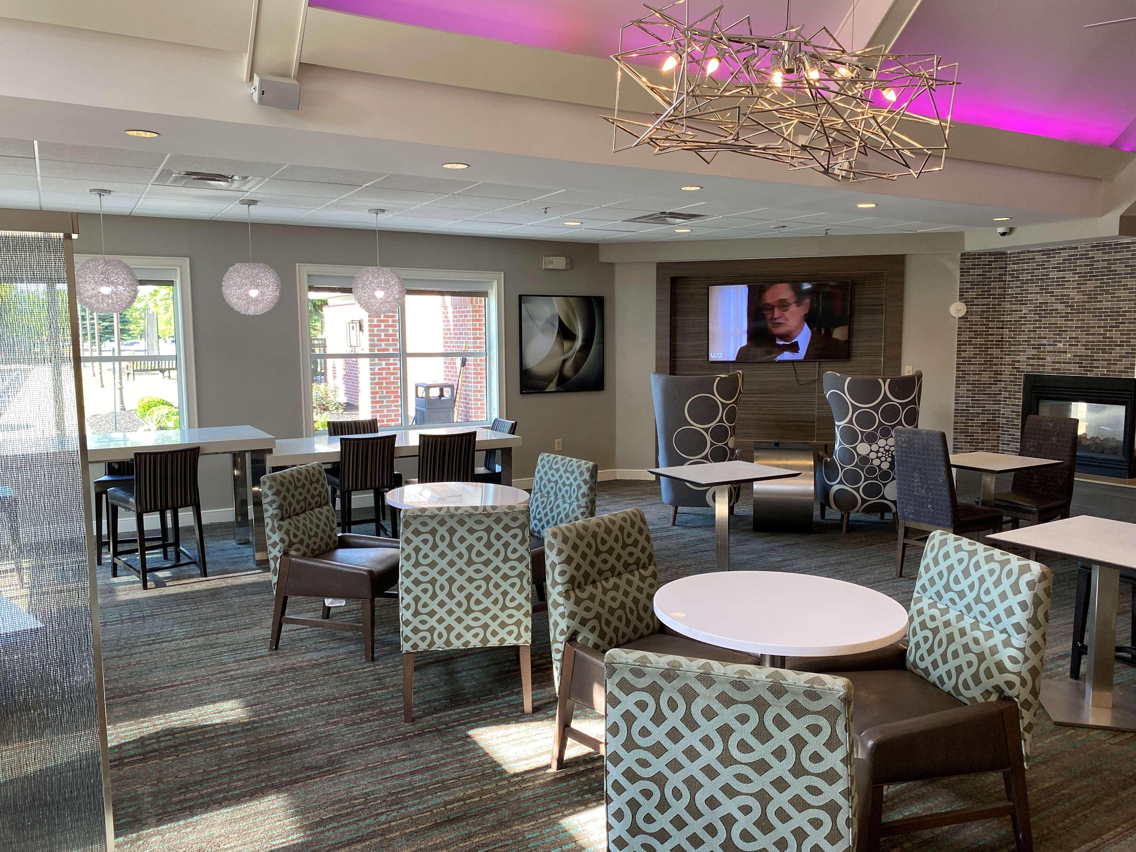 Residence Inn Columbus Worthington Экстерьер фото