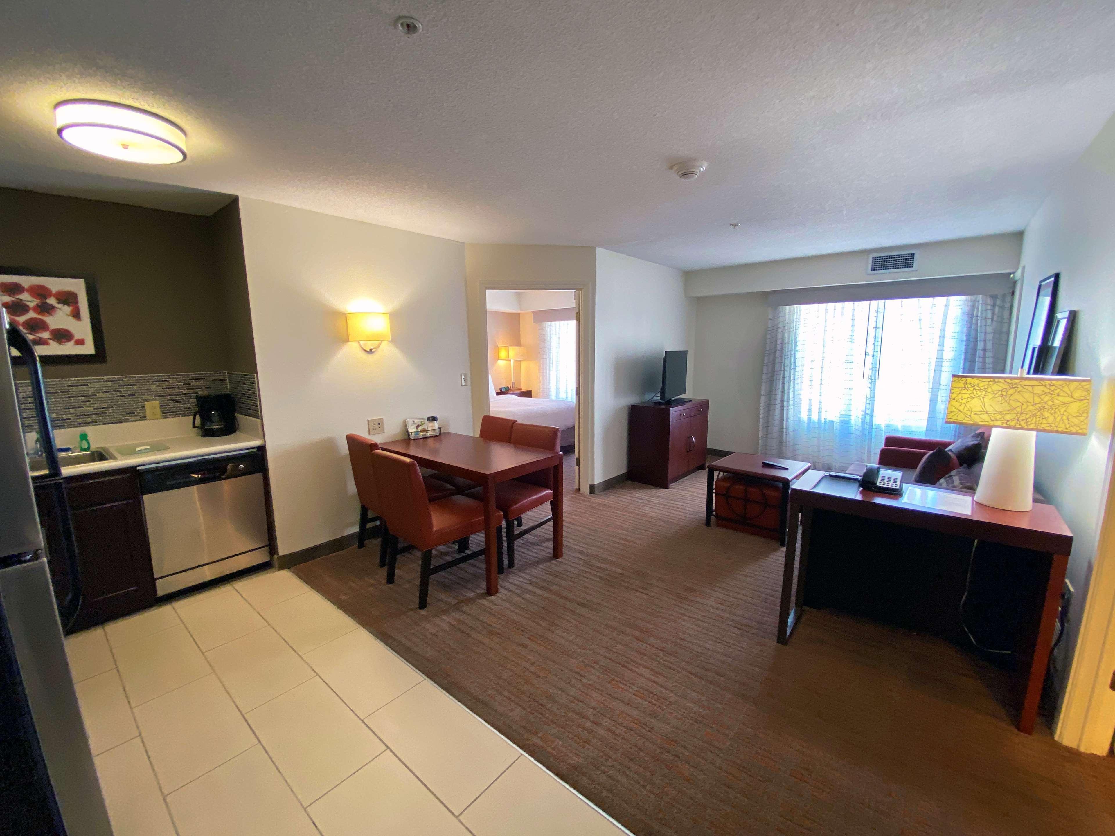 Residence Inn Columbus Worthington Экстерьер фото